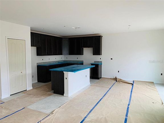 2nd image of 2249 Saybrook Ave