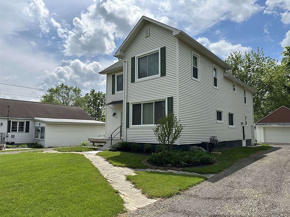 1st image of 683 Budlong St #1