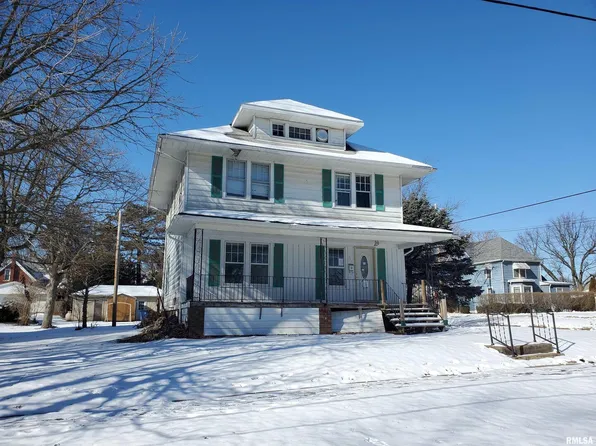 324 N 3rd St, Monmouth, IL 61462