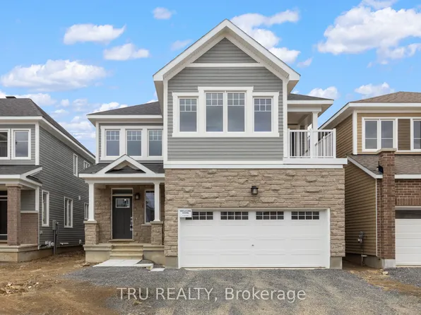 75 Hackamore Cres, Ottawa, ON K0A 2Z0