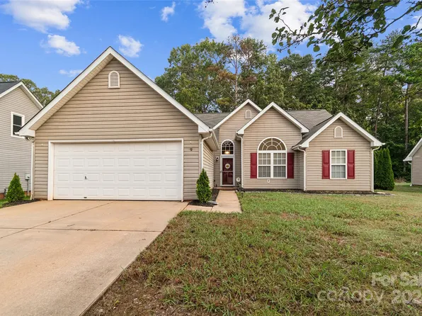 530 Stonehenge Dr, Rock Hill, SC 29730