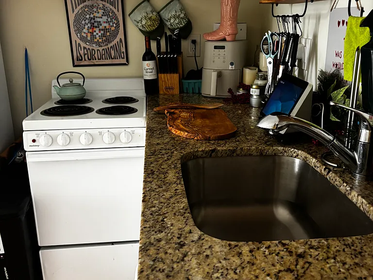 20 Phillips St #5 — Photo 11