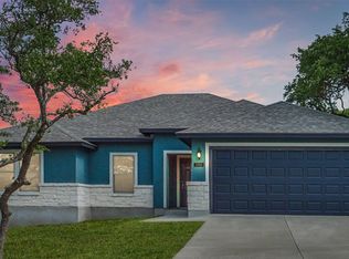 580 Carlton Dr, Canyon Lake, TX 78133