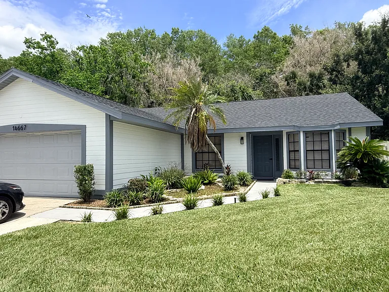14667 Eagles Crossing Dr — Photo 2