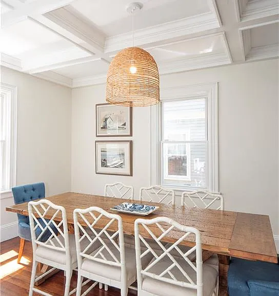 27 Mann Ave — Photo 12
