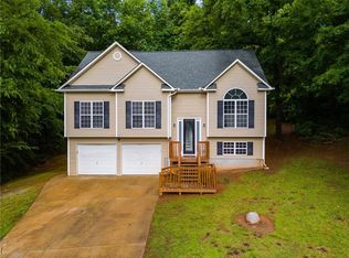 130 Opal Ln, Carrollton, GA 30116