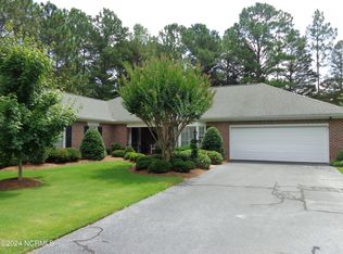 45 Alston Pl, Southern Pines, NC 28387