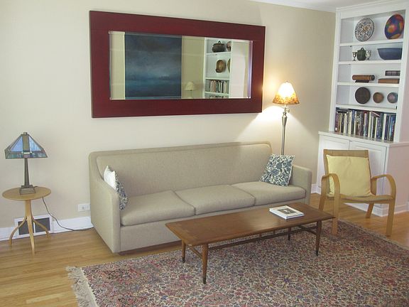 3rd image of 6140 N Lawndale Ave