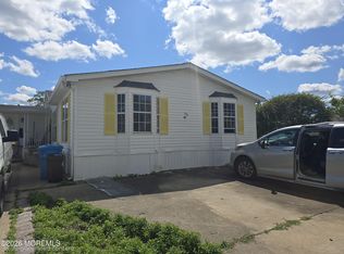 58 2nd St, Manchester Township, NJ 08759