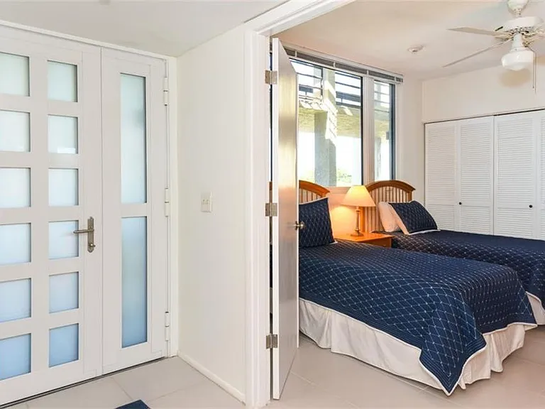 1125 Gulf Of Mexico Dr #403 — Photo 31