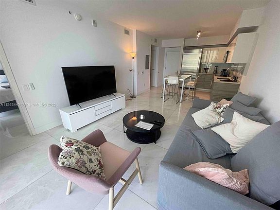 4th image of 1300 Brickell Bay Dr APT 2304