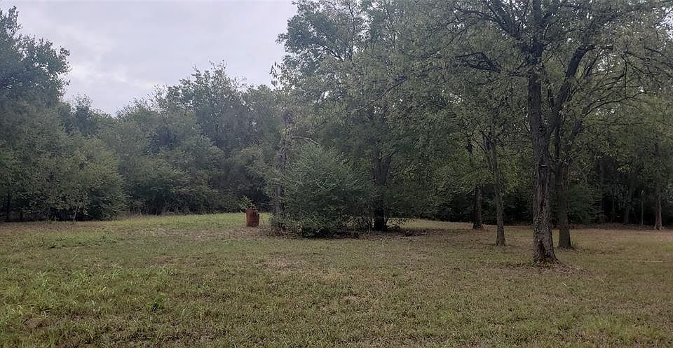 2nd image of 100 3rd Pkwy