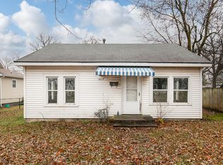 1017 W Florida St, Springfield, MO 65803
