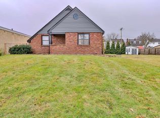 134 Main St SW, Brewster, OH 44613