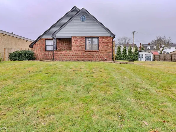 134 Main St SW, Brewster, OH 44613