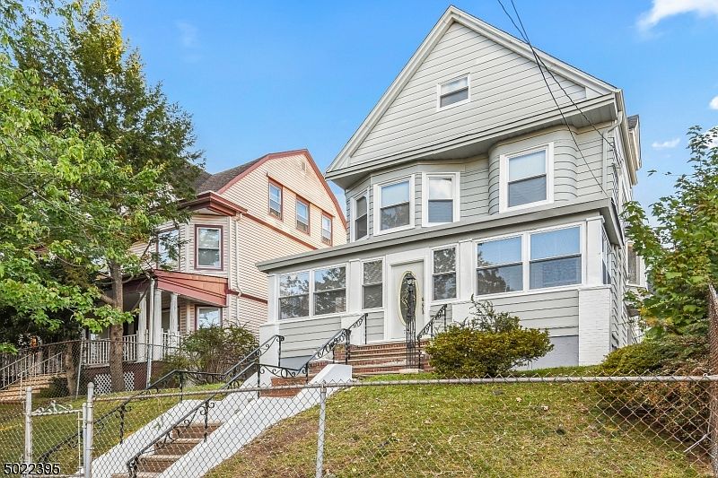 1st image of 774-776 Clifton Ave