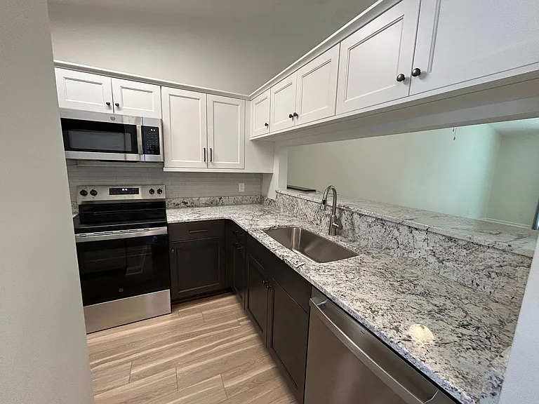 373 Tinkerview Dr — Photo 15