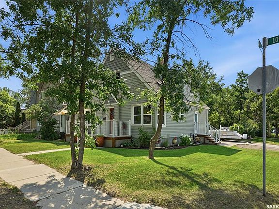 3rd image of 1502 Lorne AVENUE
