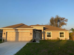 2593 Englewood Rd, Venice, FL 34293