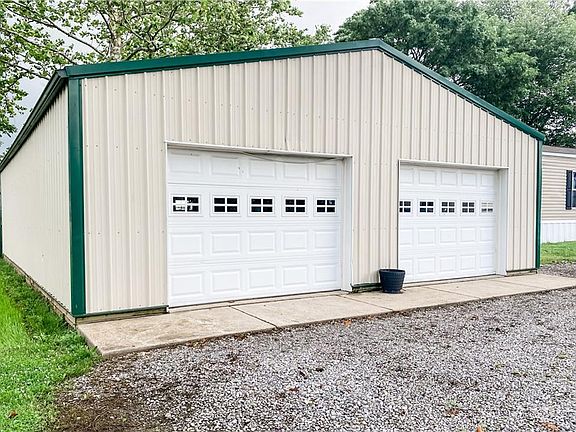 3rd image of 503 County Road 1650 N