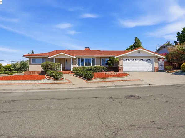 1204 Vista Grand Dr, San Leandro, CA 94577