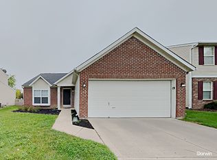 12190 Driftstone Dr, Fishers, IN 46037