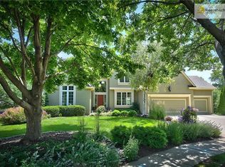 6105 W 127th Ter, Overland Park, KS 66209
