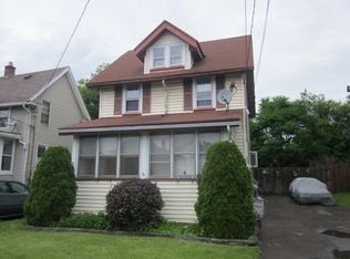 217 W Elm St, East Rochester, NY 14445