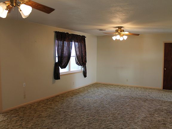 4th image of 1932 N Zimmers St