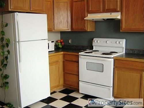 2nd image of 1401 Cedar St Unit 22