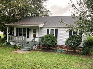 20315 Stonewood Manor Dr, South Chesterfield, VA 23803