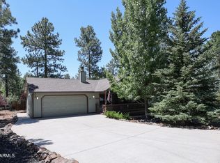 875 E Reindeer Dr, Munds Park, AZ 86017