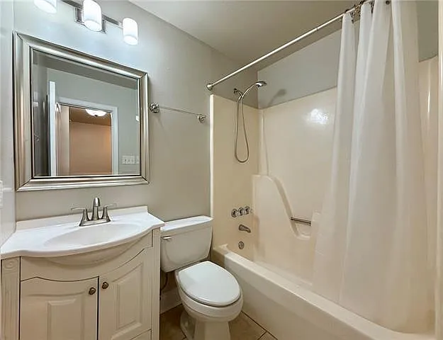1333 Jefferson St — Photo 11