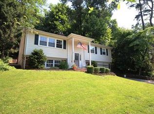 73 W Shore Trl, Sparta, NJ 07871