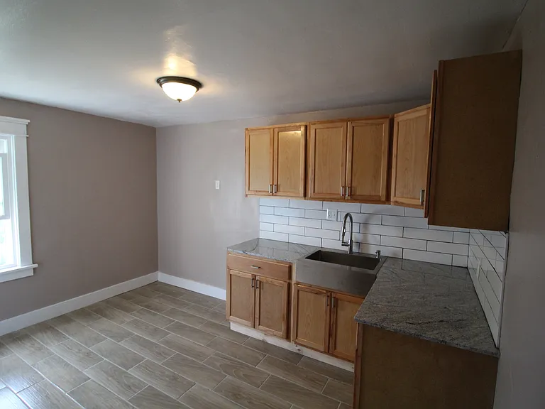 101 Baxter St #2 — Photo 6