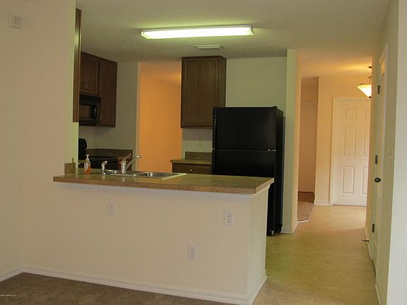 5th image of 4637 Playschool Dr