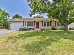 4282 Windswept Dr, Bethlehem, PA 18020