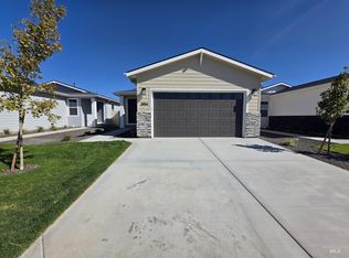 5994 N Static Line Ave, Meridian, ID 83646