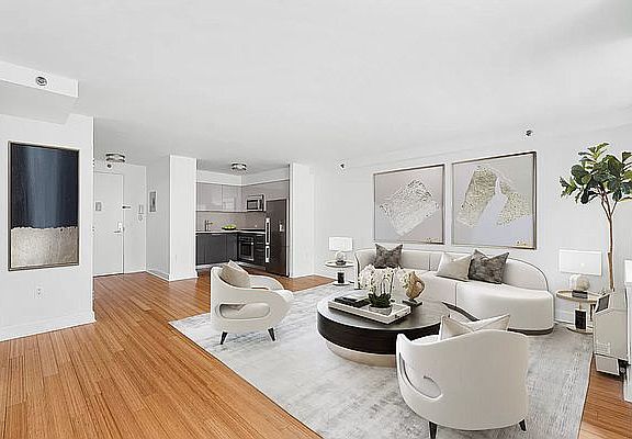 3rd image of 505 W 47th St #4HS