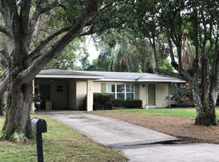 2412 Shamrock Rd, Fort Pierce, FL 34982