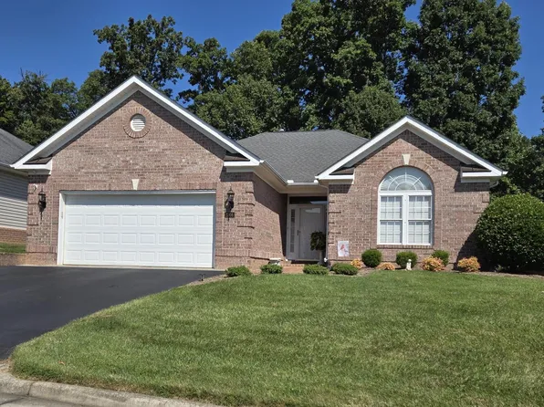 1608 Valhalla Ct, Salem, VA 24153