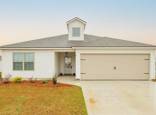 6 Oak St, Ray City, GA 31645