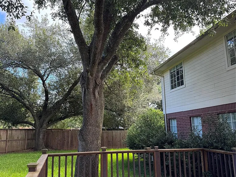 210 Indian Summer Ct — Photo 20