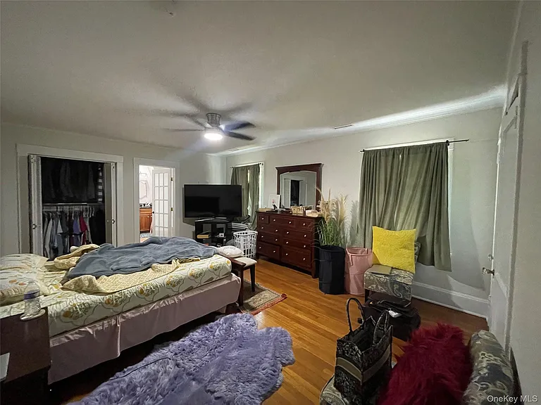 38 Gedney Park Dr — Photo 15