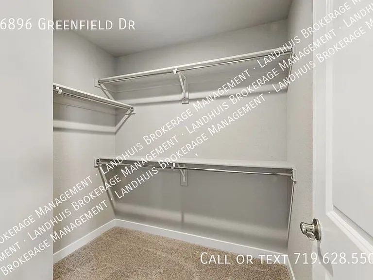 16896 Greenfield Dr — Photo 16