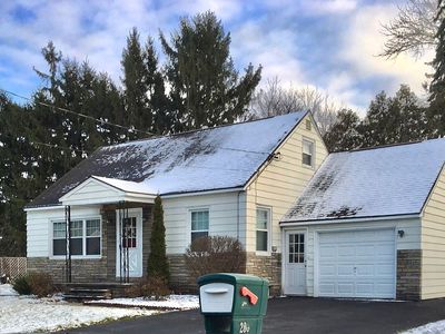 206 E Dauenhauer St, East Syracuse, NY, 13057