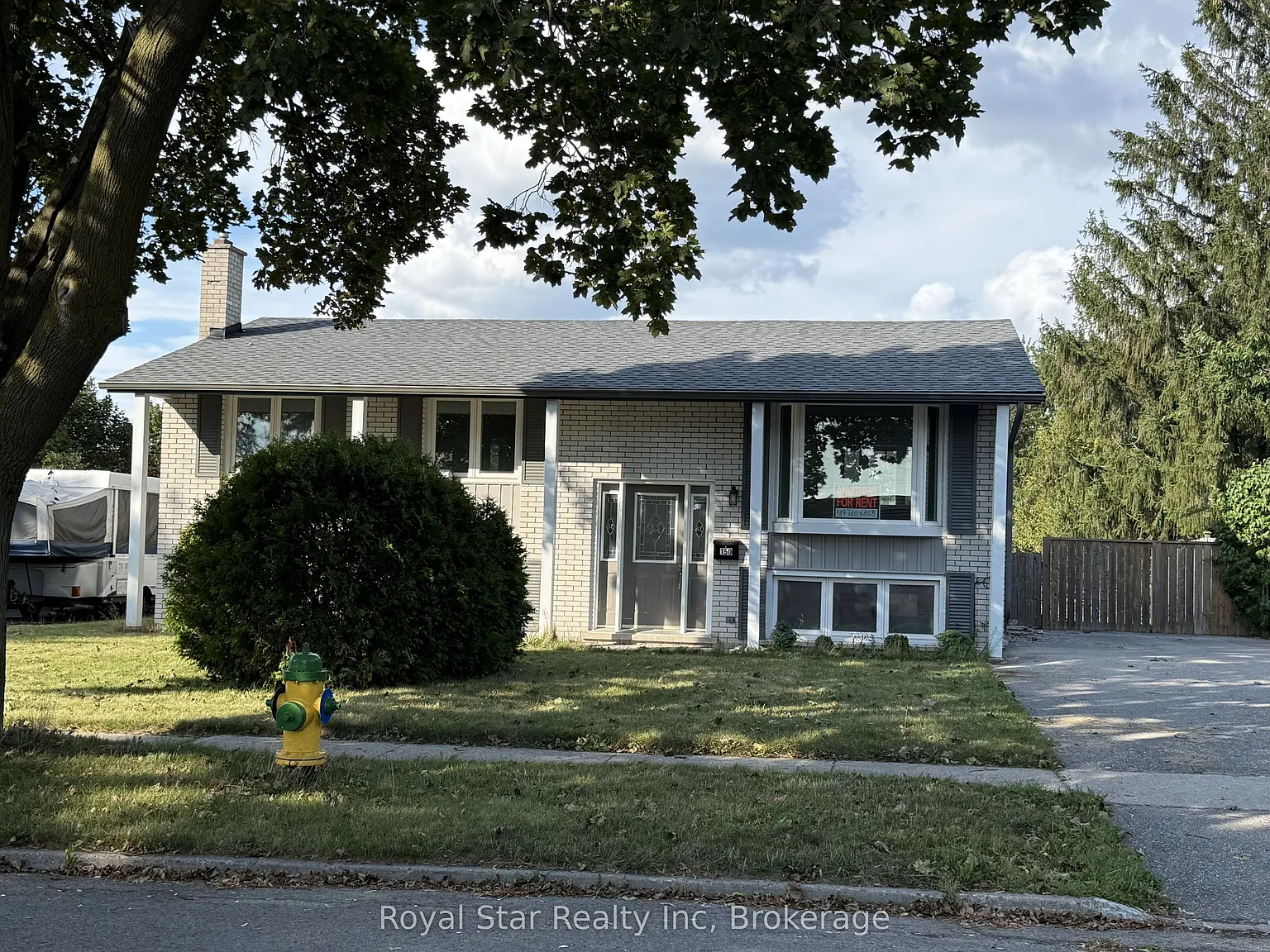 3 bed, $3,000 — Photo 2