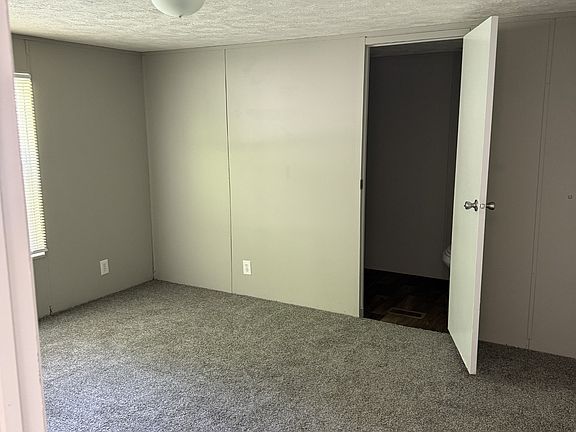 4th image of 108 Big Pine Dr