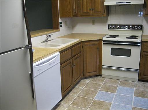 2nd image of 17 Lunsford Ln