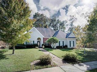 112 Woodlands Green Dr, Brandon, MS 39047